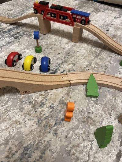Игрушечная детская железная дорога Viga Toys деревянная 49 деталей (56304) 56304 фото